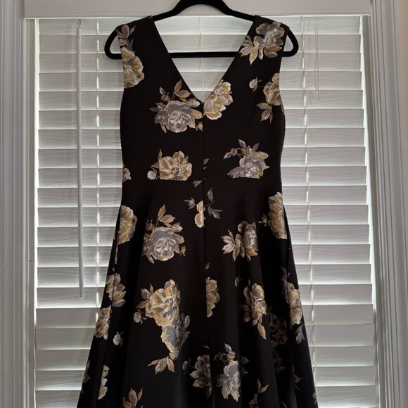 EUC White House Black Market Fit & Flare Metallic Floral Dress (Size: 4) - Picture 3 of 6